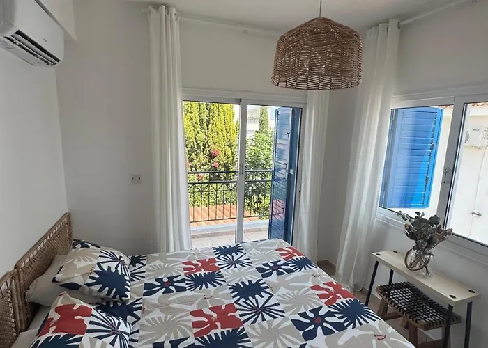 Nyaraló Konnos 2bed Cape Greco Paralímni